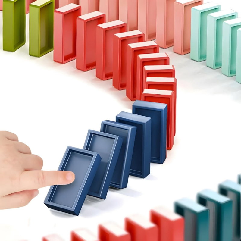 Elektrinis traukinukas "Domino" (120 det.), rožinis