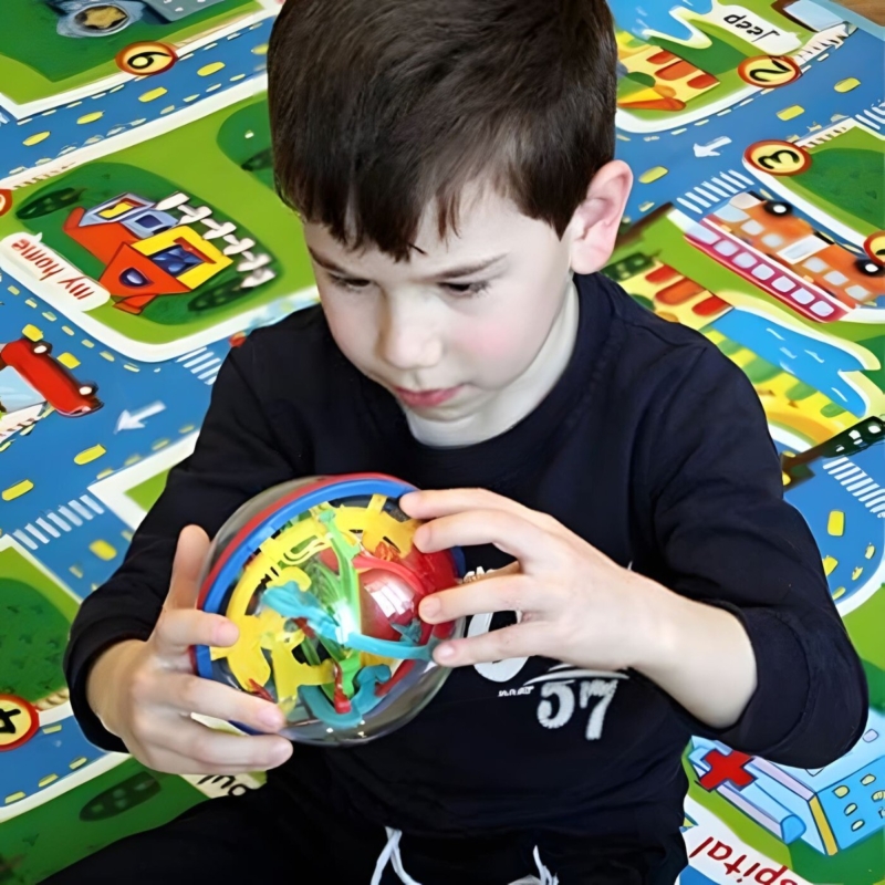 Žaislinis labirintų gaublys vaikams "Brain game"