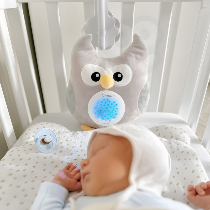 Šviečiantis migdukas nuo gimimo „Pelėda“ – Woopie Baby