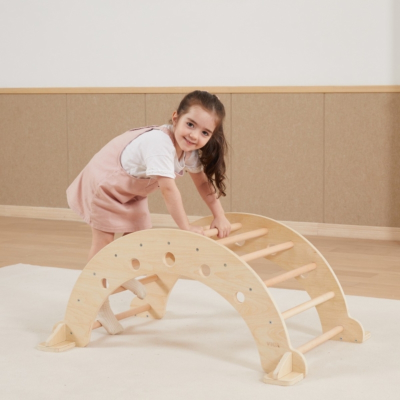 Viga Montessori laipiojimo arka - sūpuoklė