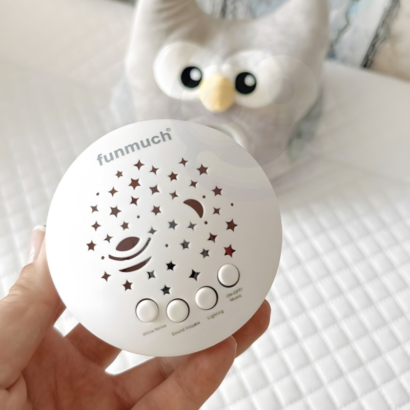 Šviečiantis migdukas nuo gimimo „Pelėda“ – Woopie Baby