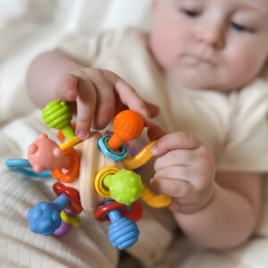 Minkštas sensorinis barškutis-kramtukas kūdikiams nuo gimimo