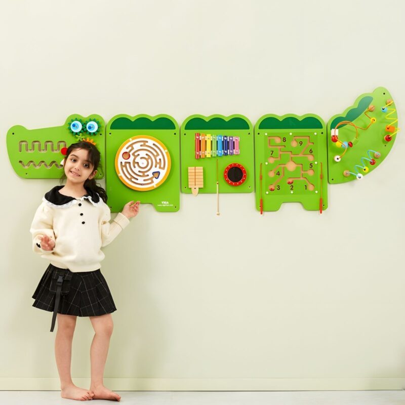 Montessori sensorinė lenta „Krokodilas“ vaikams nuo 18 mėn.