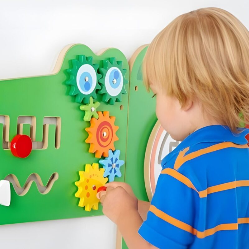 Montessori sensorinė lenta „Krokodilas“ vaikams nuo 18 mėn.