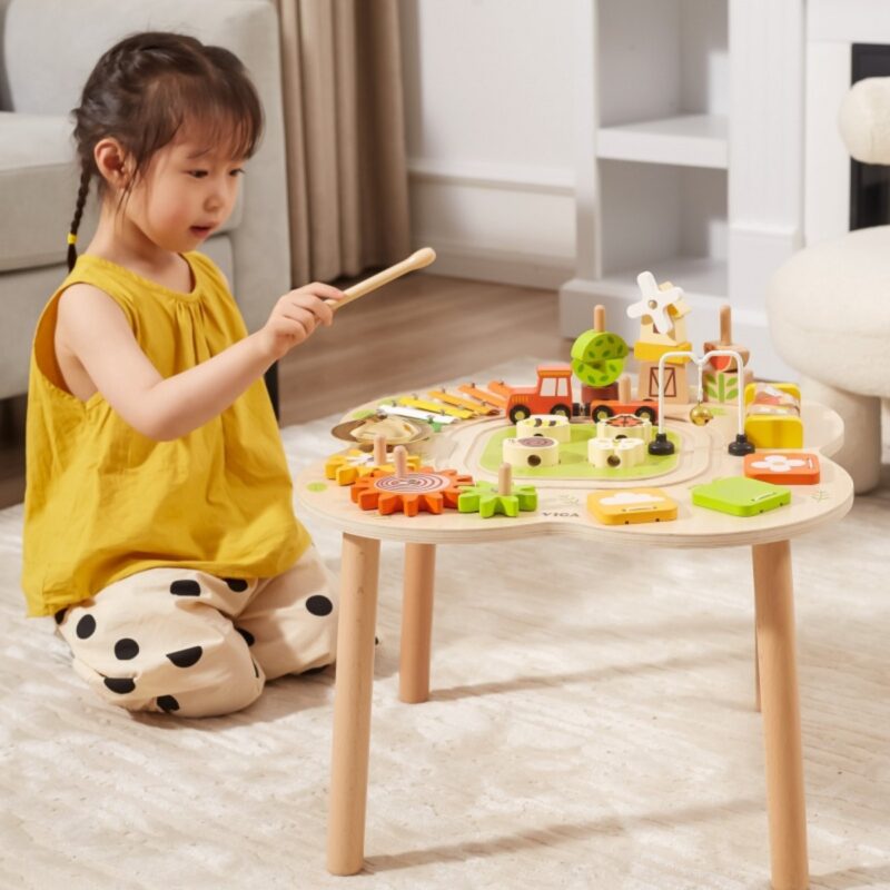 Montessori sensorinis veiklos stalas vaikams nuo 18 mėn.