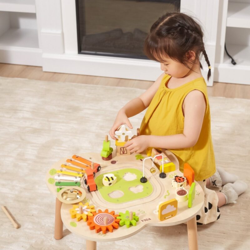 Montessori sensorinis veiklos stalas vaikams nuo 18 mėn.