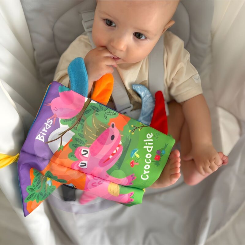 Minkšta knygelė kūdikiams nuo gimimo „Gyvūnai“ – Woopie Baby