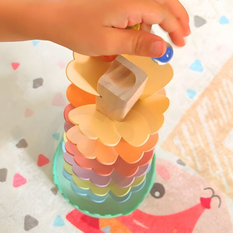 Woopie Green medinis Montessori vaivorykštės bokštas "Medelis"
