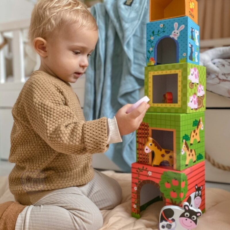 Dėžučių piramidė vaikams „Gyvūnų ūkis“ – Woopie Green