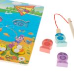 Medinis magnetinis žvejybos žaidimas "Poilsis prie ežero"