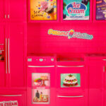 Lėlės automobilis - maisto kemperis su priedais (21el.)