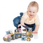 Montessori medinis traukinukas su kaladėlėmis "Gyvūnėliai"