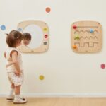 Medinė emocijų lenta su veidrodžiu vaikams - Viga