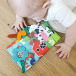 Minkšta knygelė "Fermos gyvūnai"