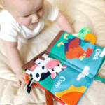 Minkšta knygelė "Fermos gyvūnai"