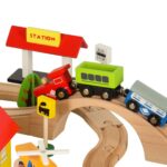 Medinis traukinio lokomotyvas "miestas"(69 det.)