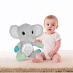 Pliušinis migdukas su projektoriumi kūdikiams