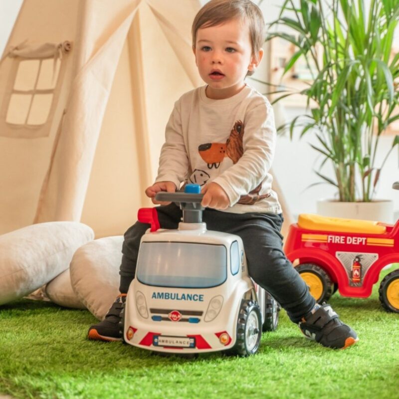 Paspiriama mašinėlė "Greitoji pagalba" vaikams - FALK