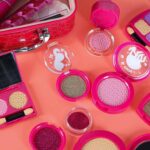 Makiažo rinkinys mergaitėms su lagaminu ir priedais