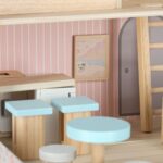 Lėlių namelis lagamine su mediniais baldais vaikams