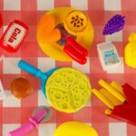 Vaikiškas žaislinis pikniko krepšelis su priedais vaikams