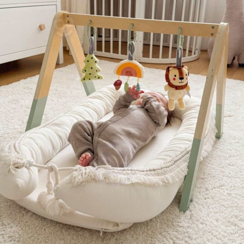 Medinis Užimtumo lankas kūdikiams – Tooky Toy