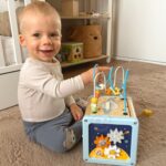Medinis veiklos kubas-rūšiuotojas  „Kosmosas“ – Tooky Toy