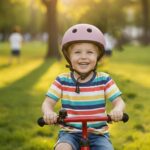 Reguliuojamas šalmas vaikams nuo 2 metų, violetinis