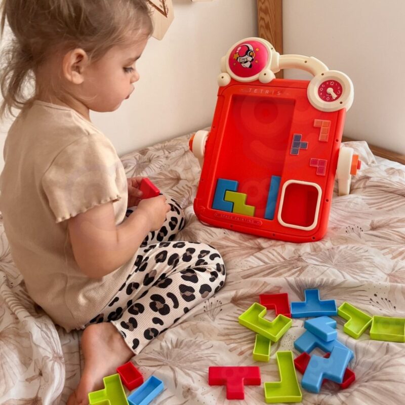 Dvipusė piešimo lenta su žaidimu „Tetris“ vaikams nuo 3 metų