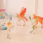 Figūrėlių rinkinys vaikams „Vienaragiai“ (16 vnt.) – Woopie