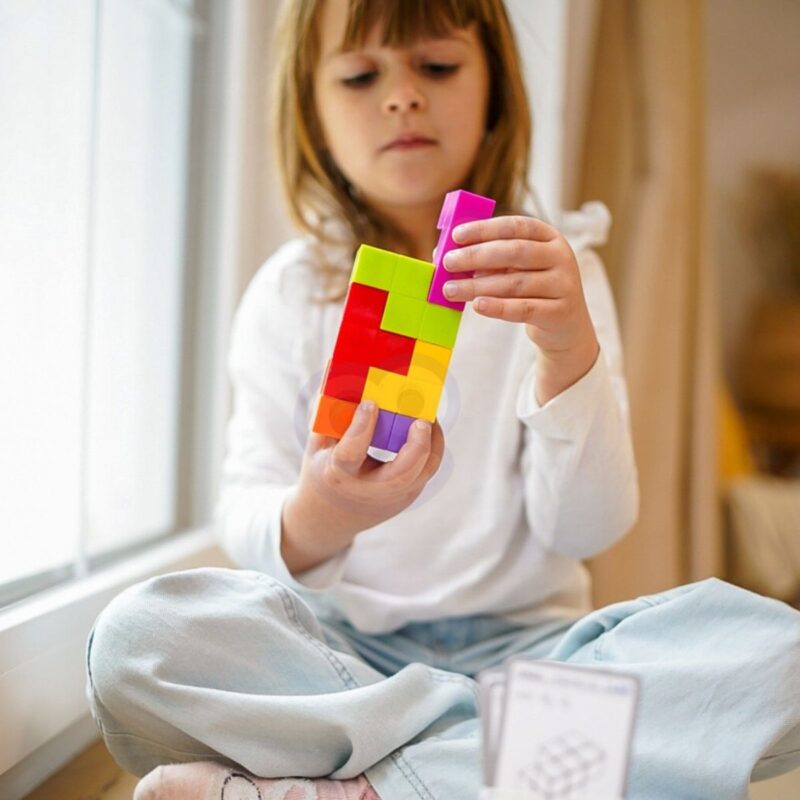 Magnetinė kubo dėlionė su kortelėmis vaikams – Woopie