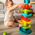 Spalvota kamuoliukų trasa kūdikiams Woopie Baby