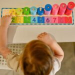 Spalvota montessori skaičiavimo lenta vaikams (56 det.)