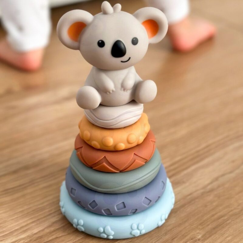 Sensorinis žiedų bokštas mažyliams „Koala“ – Woopie Baby